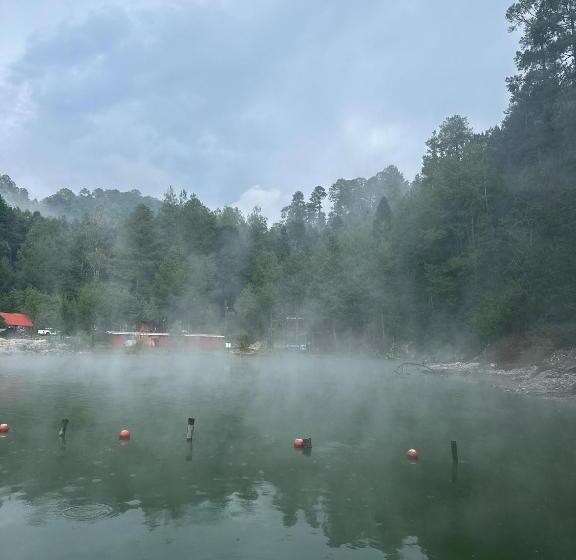 فندق Los Azufres Spa Natural