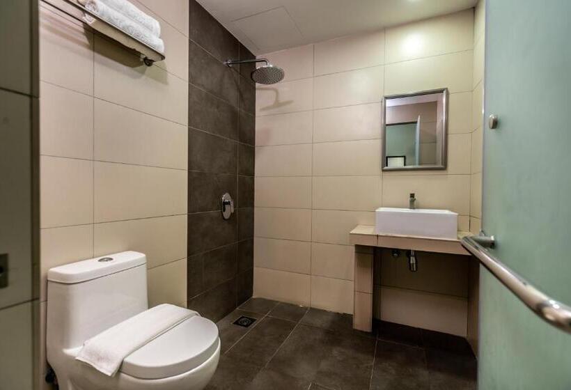 Orange Hotel Kota Kemuning @ Shah Alam