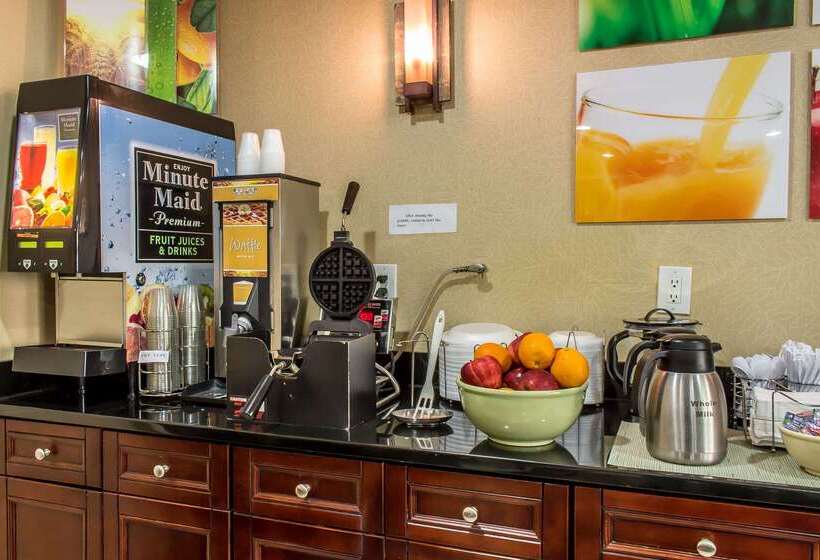 ホテル Quality Inn Near Mountain Creek