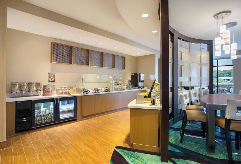 هتل Springhill Suites By Marriott Mount Laurel