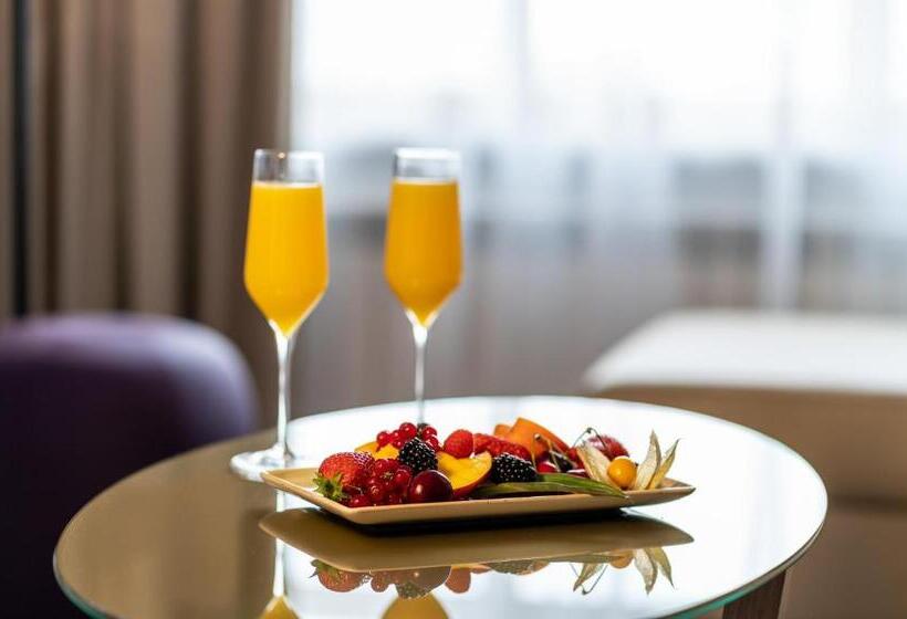 Fotos del hotel Nyx  Milan By Leonardo S:  9