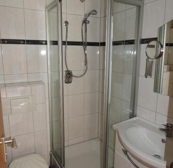 پانسیون Gästehaus Und Ferienwohnung Bächle