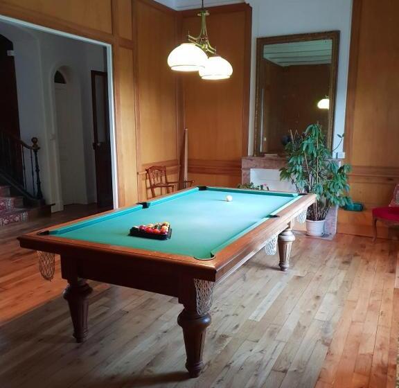 Bed and Breakfast Manoir D Avray Beaujolais