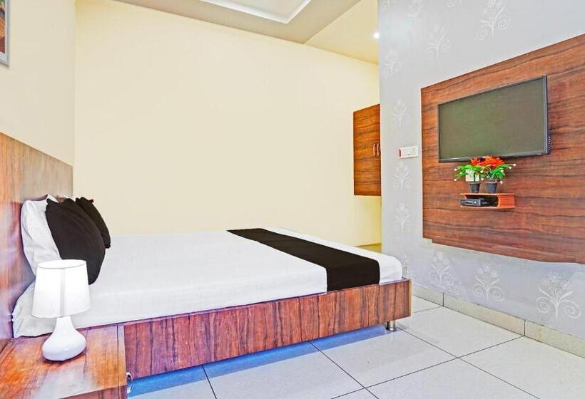 فندق O Royal Inn