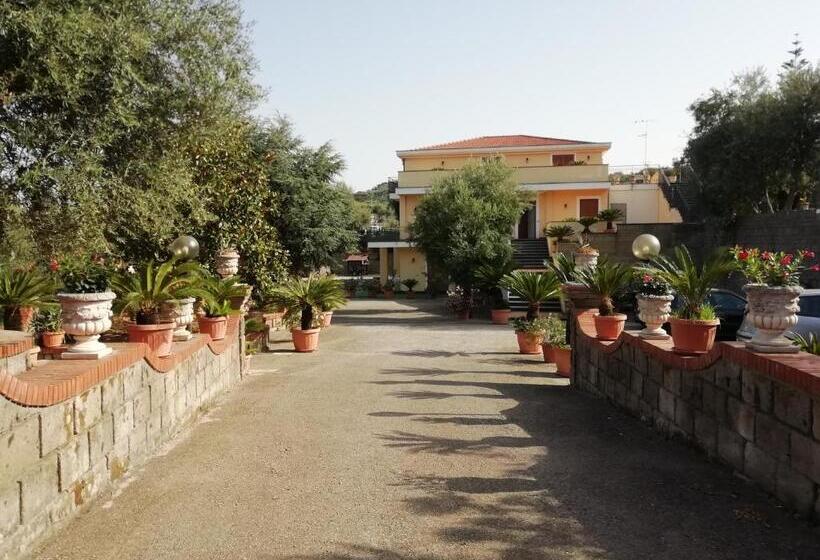 بنسيون Villa Giannina