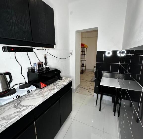 Airport17 B&b