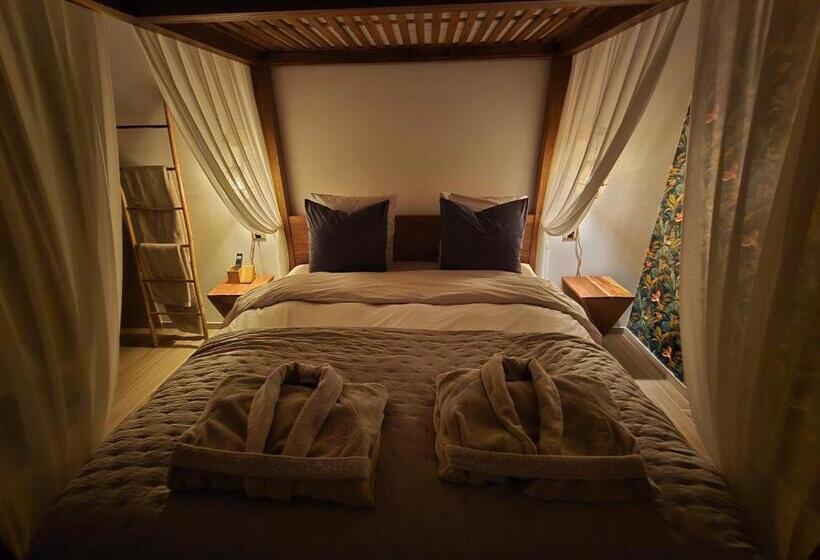 تختخواب و صبحانه Le Cocoon
