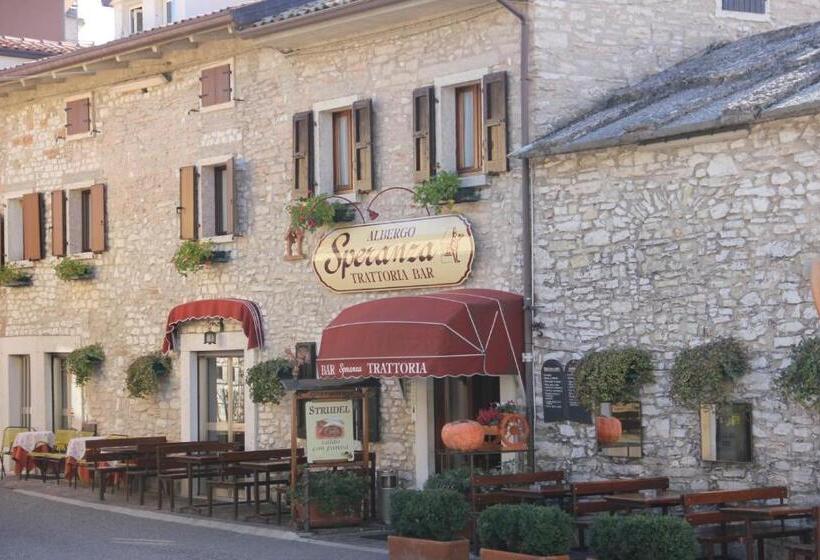 בית מלון כפרי Albergo Speranza Spiazzi Di Monte Baldo