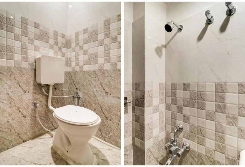 בית מלון כפרי Oyo Flagship Shree Laxmi Guest House