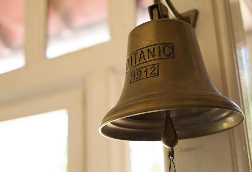 פנסיון Le Monde De Charlie