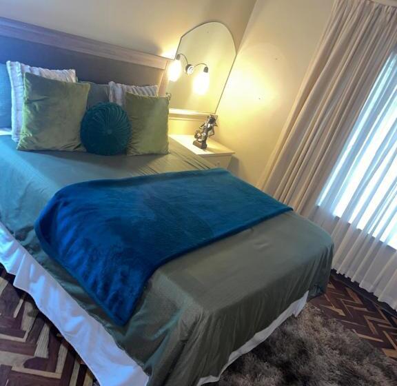 Bed and Breakfast Sgele Guesthouse & Events