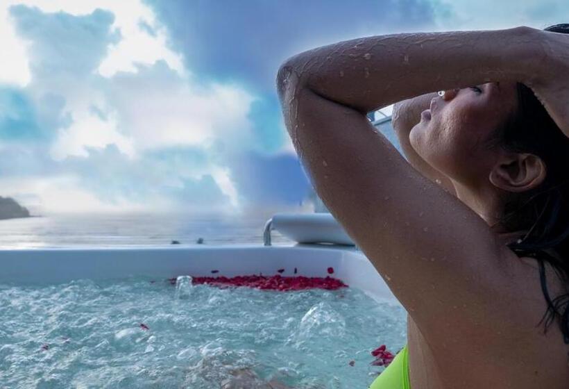 Hotel Alekhya Suite Dona Paula Beach Panaji