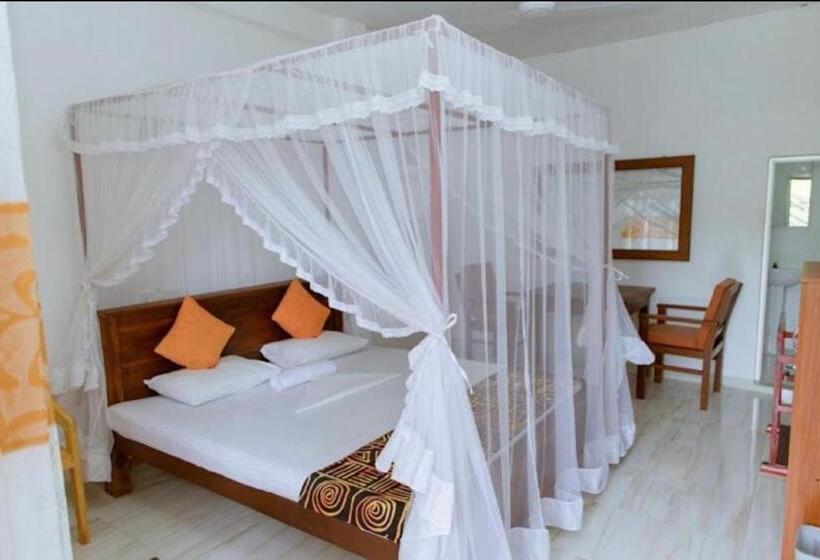 هتل Grand Samara