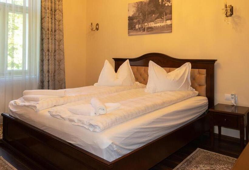 בית מלון כפרי Melik