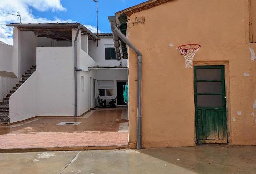 פנסיון Casa Clari