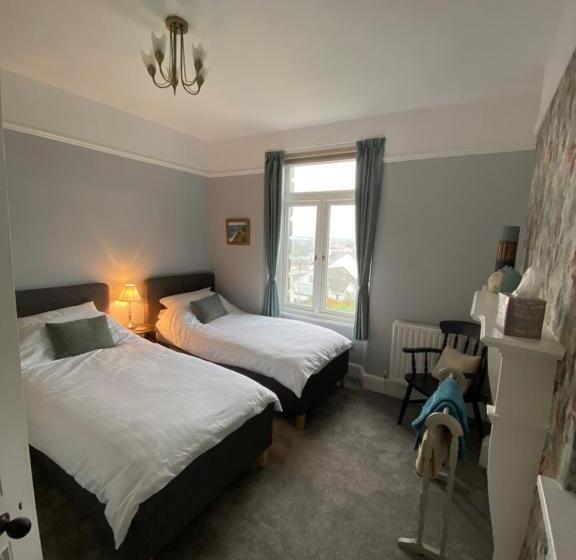 West Brae House B&b