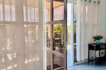 تختخواب و صبحانه Canto Tièro Suite Room