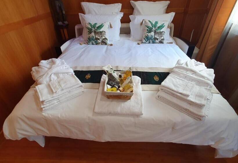 צימר Chambre Privée Avec Petit Déjeuner Dans Maison De Ville   Saint Mandé  Paris