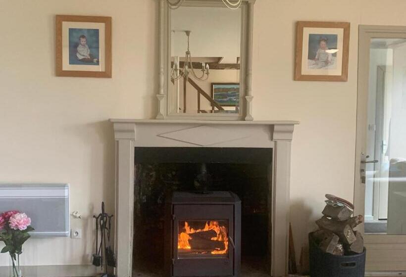 مبيت وإفطار Chateau De Chambres Mont St Michel