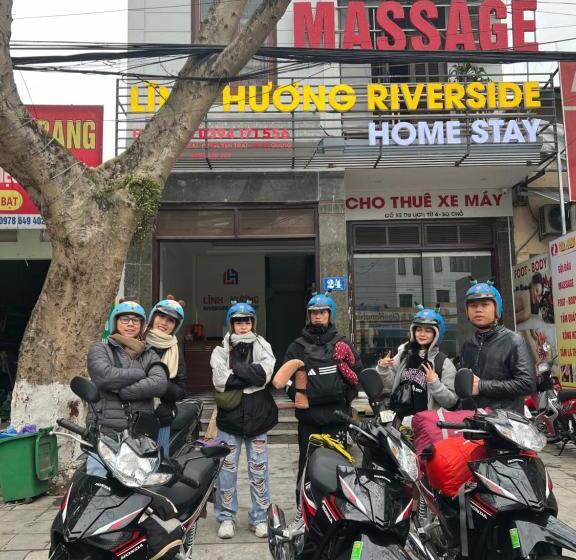 تختخواب و صبحانه Lĩnh Hương Riveside Homestay