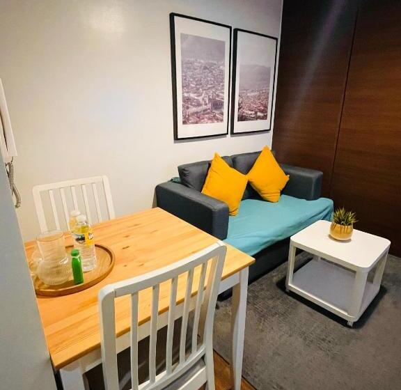 Destina @air Residences Makati, Metro Manila