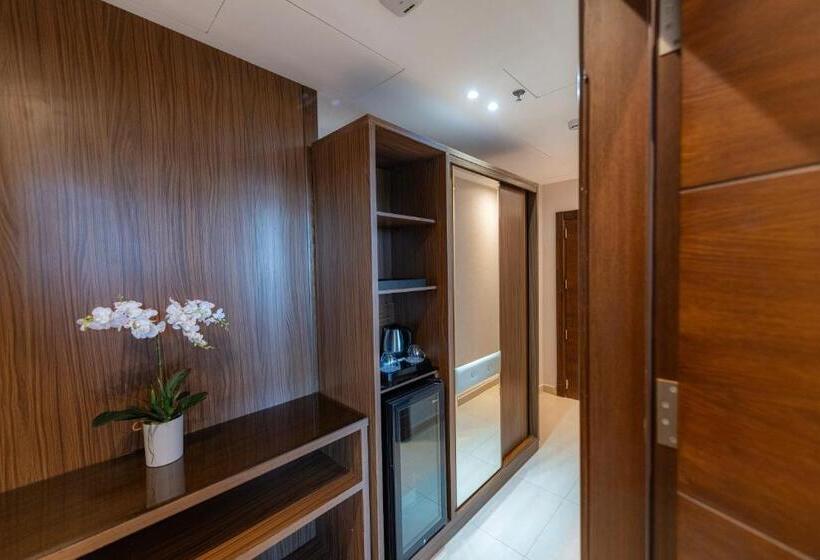 هتل كورال ريف