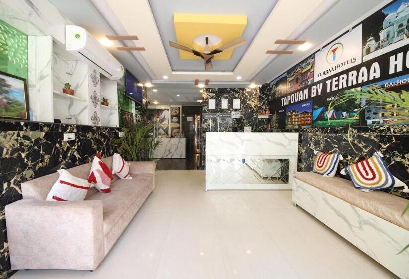 فندق B2l Hills At Tapoavn