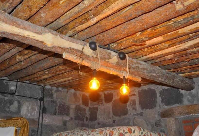 בית מלון כפרי Doğunun Taş Evleri