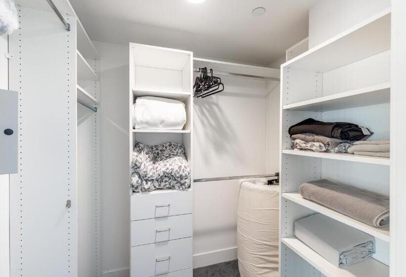 هتل Fully Furnished Apartments Near Hollywood Walk Of Fame