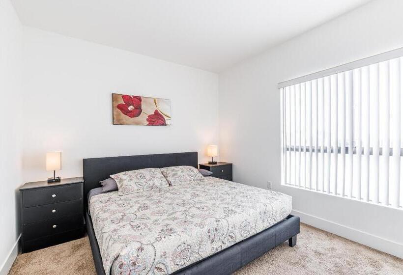 هتل Fully Furnished Apartments Near Hollywood Walk Of Fame