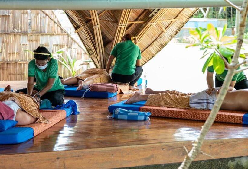 فندق Garden Chalets Koh Lanta