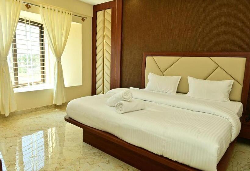 בית מלון כפרי Downtown Pr Groups Raashi Residency