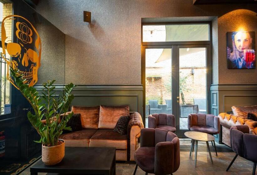 هتل Luxury Suites   Quartier Sud