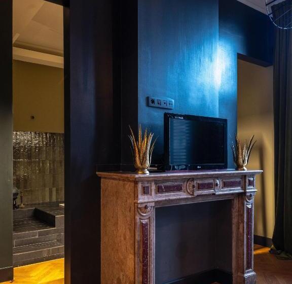 هتل Luxury Suites   Quartier Sud