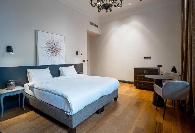 هتل Luxury Suites   Quartier Sud