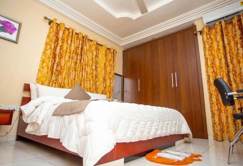فندق Royal N