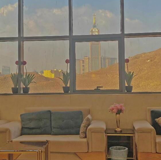 Malak Safwa Hotel   خدمة التوصيل للحرم