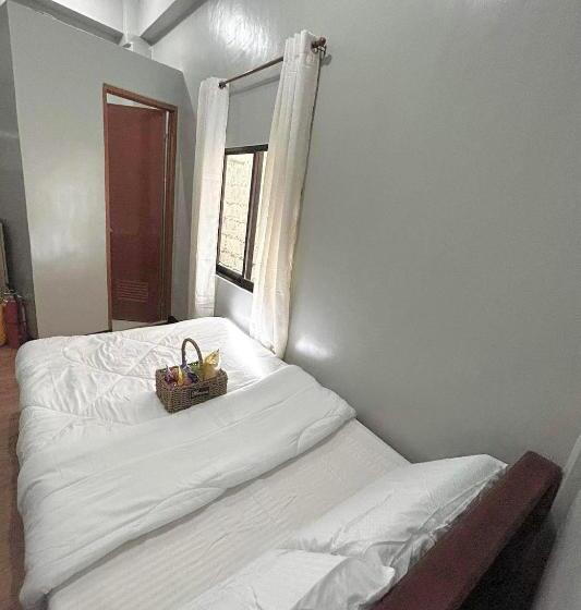 Пансион Benkz Apartment