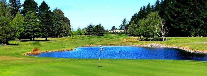 פנסיון Christchurch Airport Stop