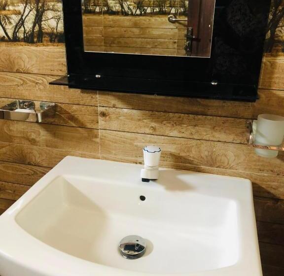 ペンション Green Leaf   Negombo