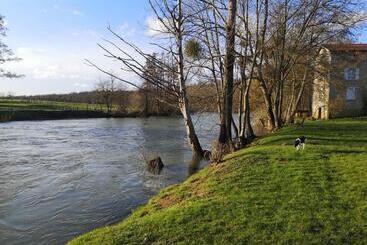 פנסיון Le Moulin De Chamouilley