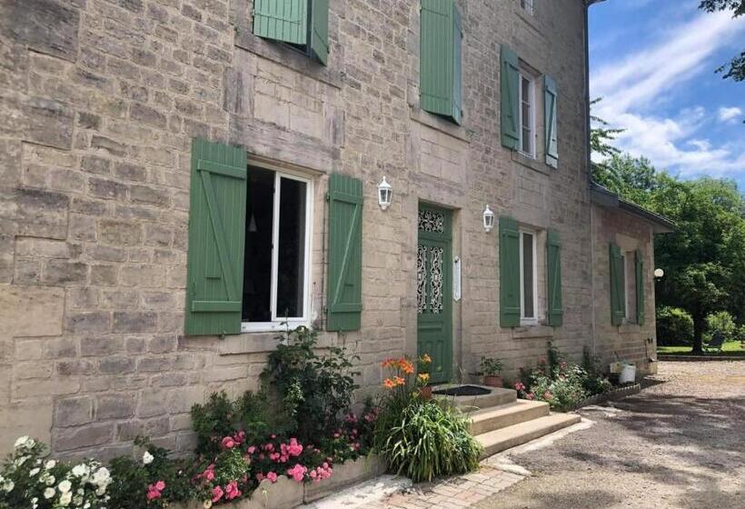 پانسیون Le Moulin De Chamouilley