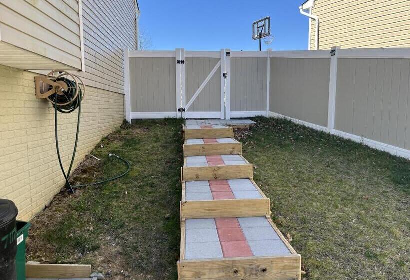 بنسيون Luxurious Basement Guest Suite In Elkridge