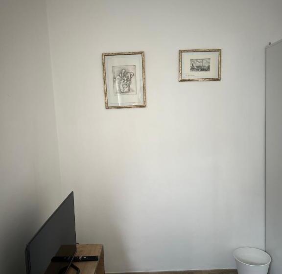 پانسیون Vergani Suite Apartament