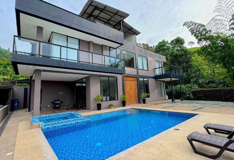 تختخواب و صبحانه Fantastica Habitacion Ecohotel !!