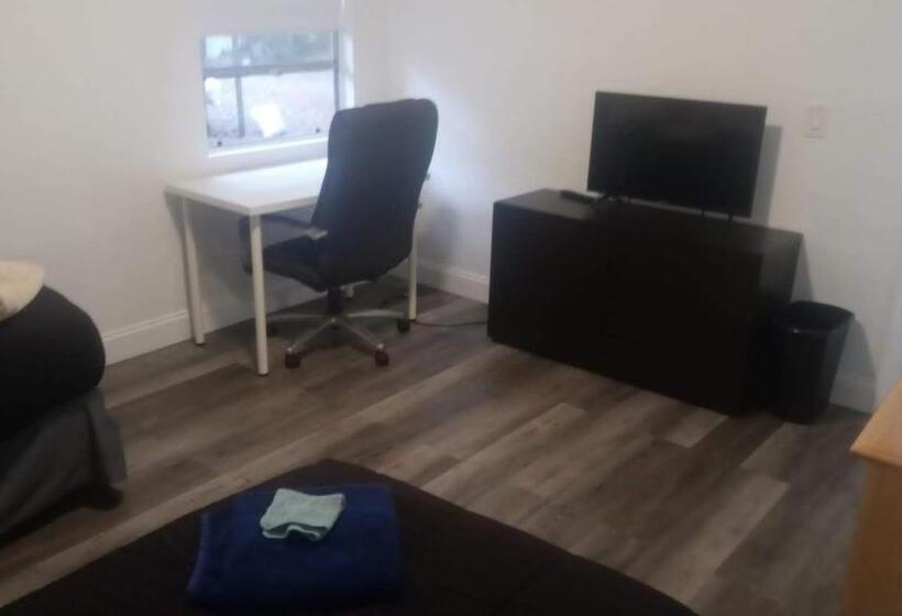 مبيت وإفطار Lennys House