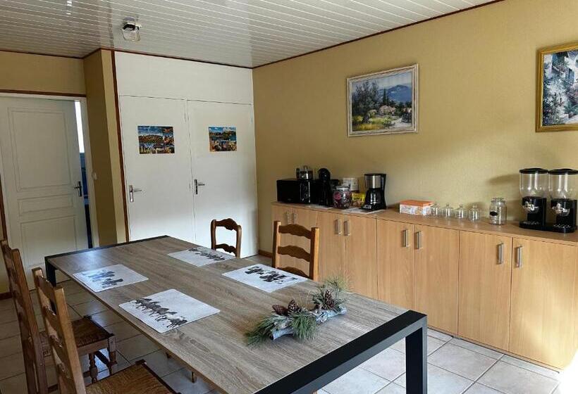 مبيت وإفطار Oasis Des Corbières