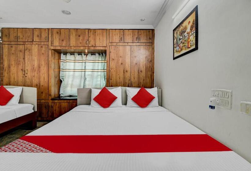 هتل Oyo Serenity Home Stay