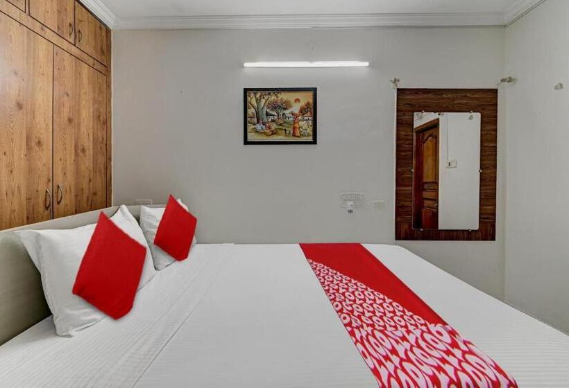 هتل Oyo Serenity Home Stay