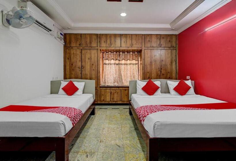 هتل Oyo Serenity Home Stay